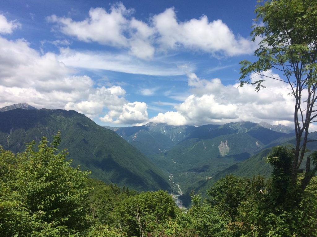 御宿翡翠旅馆 高山 外观 照片